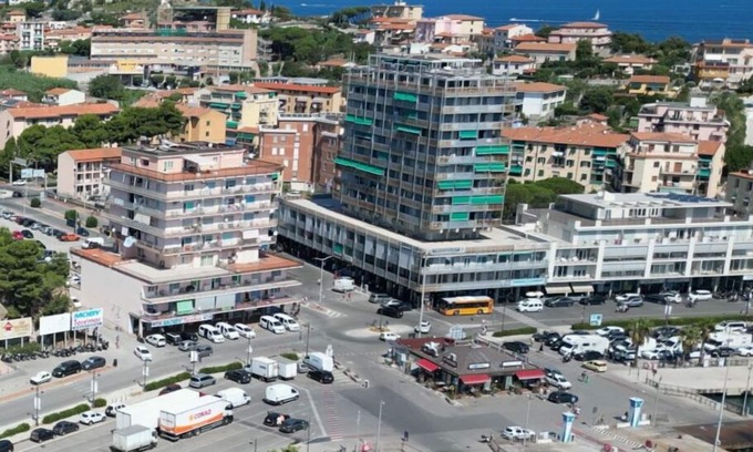 Portoferraio Apartment | Casa Lo Chef: Guest Rated 10/10 with Family-Friendly Amenities