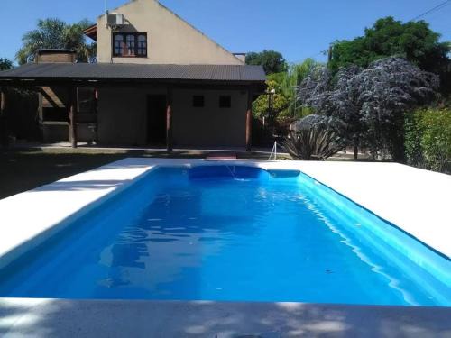 Villa Rumipal Cabin | Cozy Casa Loft Rumipal: Pet-Friendly with Pool & Breakfast