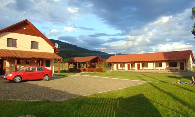 Sovata Apartment | Casa Loksi
