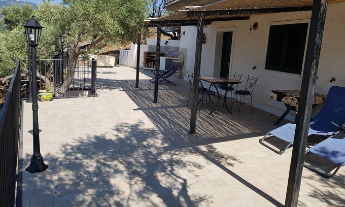 Pollina House | Relax in Nature at Casa Lorenzino near Castelbuono