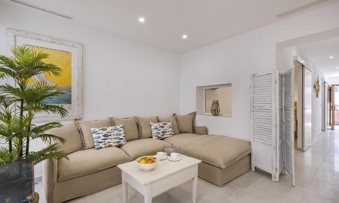 Aduanas Apartment | Discover Casa Loreto: A 4-Star Gem Rated 9.1/10