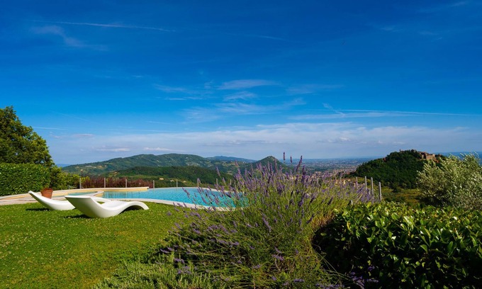 Margine Coperta-Traversagna Villa | Experience Casa Loretta Villa: Pool, Ocean View & Spa
