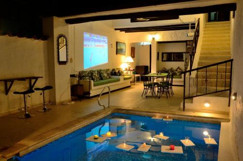 Melgar House | Relax at Casa Los Almendros: Family-Friendly with Pool