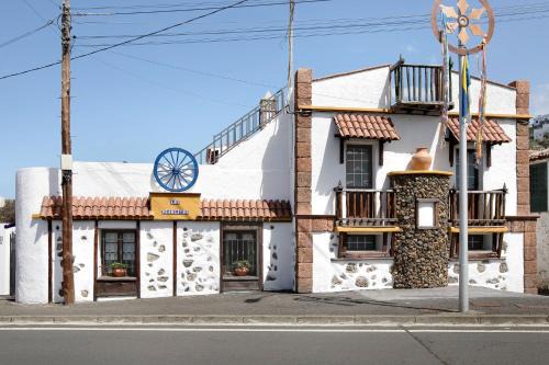 San Juan de la Rambla House | Oceanfront Bliss at Casa Los Diablitos - 4 Star Retreat