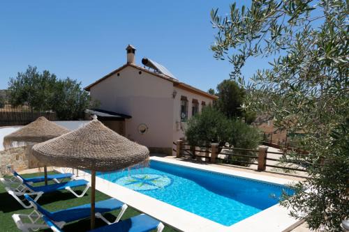 Alora House | Elegant Casa Los Olivos Álora - Perfect for Caminito del Rey