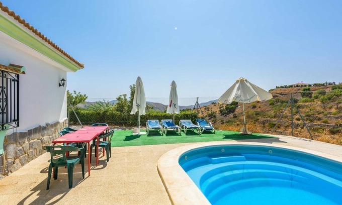 Sedella Villa | Discover Casa Los Pérez Sedella: Rated 9/10 with Pool & Spa