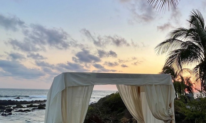 Troncones House | Escape to Casa Lovel: Beachfront Retreat with Spa & More