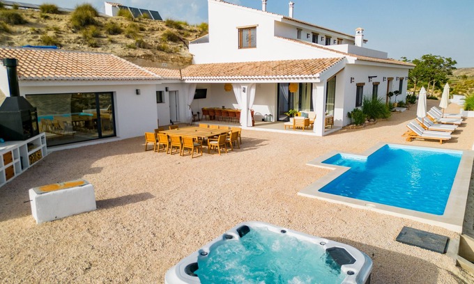 La Alqueria Villa | Casa Lua Galera: Rural Retreat with Pools, Spa & Scenic Views