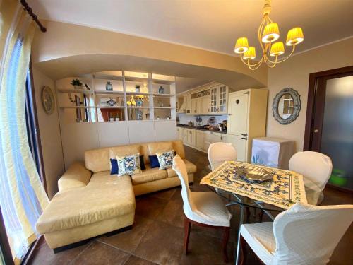 Forza d'Agro Apartment | Oceanfront Bliss at Casa Luca with Breakfast Included