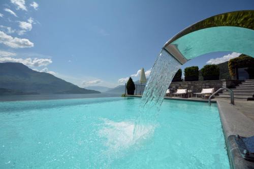 Vercana Apartment | Beachfront Bliss at Casa Lucia with Pool and Ocean View