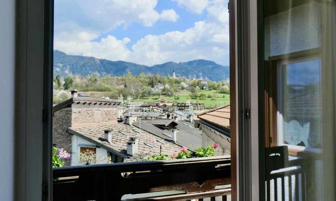 Baselga di Pine Apartment | Discover Casa Lucia: Mountain Views & Family-Friendly Stays