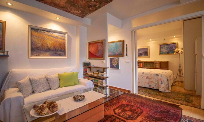 El Chorrillo Bed & Breakfast | Oceanfront Retreat at Casa Luminosa with Family-Friendly Vibes