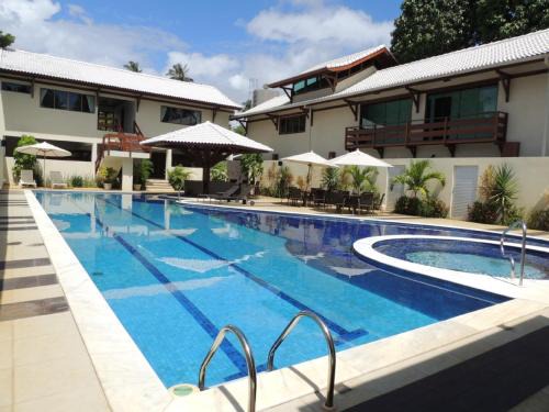Gamela House | Beachfront Casa Luxuosa: Guest Rated 9.8 with Pool & Hot Tub