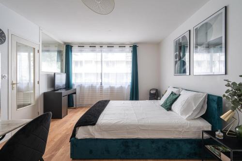 Part Dieu - Bir Hakeim Apartment | Inviting Casa Lyon 1 Br Flat Near Part Dieu Station