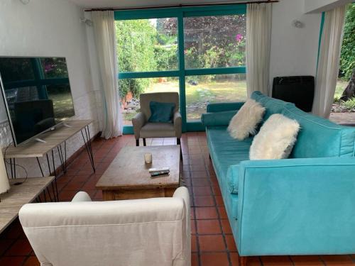 Campana House | Comfortable Stay at Casa: 4-Star with Office & Family Perks