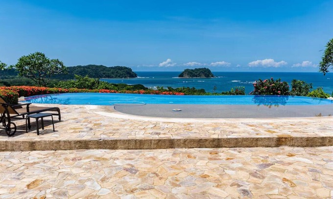 Samara House | Ocean View Villa with Infinity Pool & Top Guest Rating