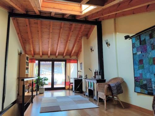 Limpias House | Experience Casa Maitri: Pet-Friendly Retreat by the Ría