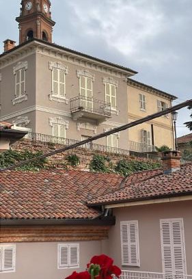 Castell'Alfero Apartment | Family-Friendly Retreat at CASA MANU' - Perfect for Kids