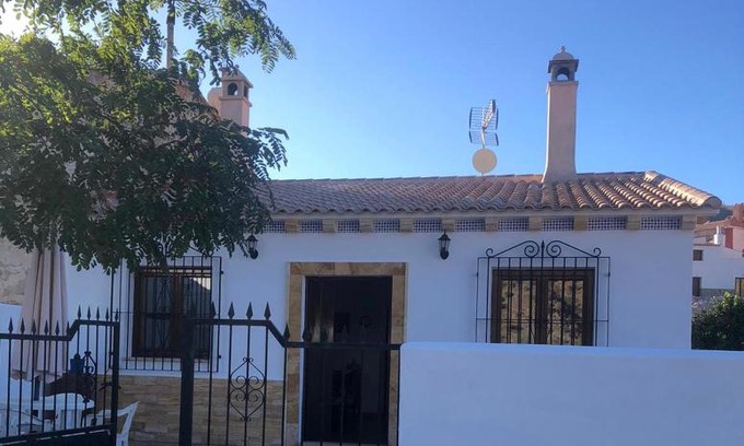 Albanchez House | Pet-Friendly Retreat at Casa María José Awaits You