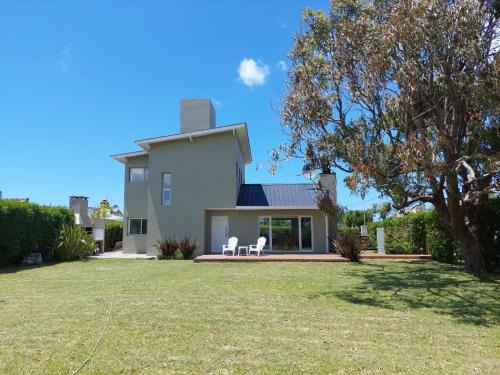 Mar Chiquita House | Oceanfront Bliss at Casa Mar Chiquita: 4-Star Retreat