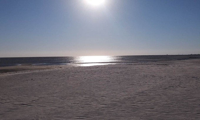 Biloxi House | CASA MARE: Beachfront Retreat with Spa & Ocean View