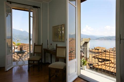 Cannero Riviera House | Discover Casa Maria Vittoria: Pet & Child-Friendly Retreat