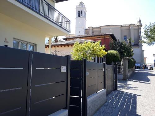 Malcesine Apartment | Pet-Friendly Retreat at Casa Marilla - Guest Rated 9.7/10