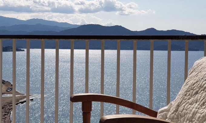 Patrimonio Apartment | CASA MARINE DU SOLEIL: Pet-Friendly Oceanfront Retreat