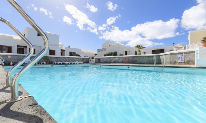 Playa Honda Apartment | Exceptional Marta Hotel: Oceanfront Pool & Spa Retreat