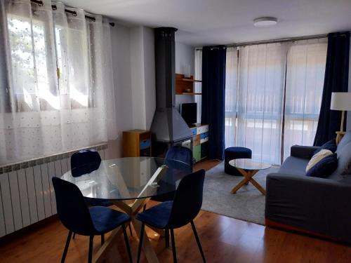 Tramacastilla de Tena Apartment | Discover CASA MARTIN: Highly Rated Family-Friendly Retreat