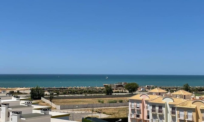 Cavacos Apartment | Experience Casa Martins: Oceanfront Bliss with Top Ratings