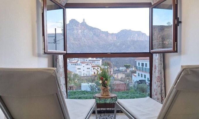 Tejeda House | Scenic Casa Maruca with Roque Nublo Views & Spa Amenities