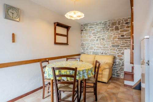 San Marcello Piteglio House | Casa Mary: Guest Rated 9.3 with Family & Pet-Friendly Stays