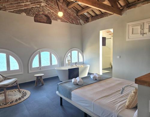 Sant Pol De Mar House | Ocean View Holiday Homes in Spain for Your Family Getaway
