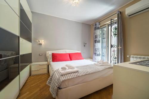 Bordonaro Apartment | Comfortable Stay at Mata e Grifone - Family-Friendly Bivani