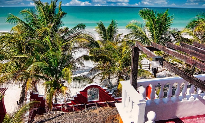El Cuyo Cottage | Escape to Casa Maya Beach Lodge: Ocean Views & Spa Bliss