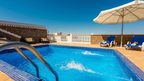 Guevejar House | Discover Casa Medina Guevejar: Family-Friendly Retreat