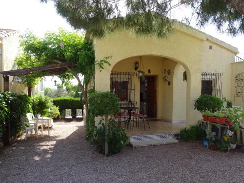 San Fulgencio House | Cozy Casa Mediterráneo with Ocean Views & Pet-Friendly Stays