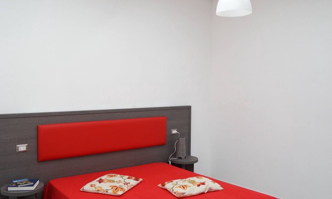 Mattinata House | Casa Melograno spacious and modern three-room apartment in olive grove near the sea