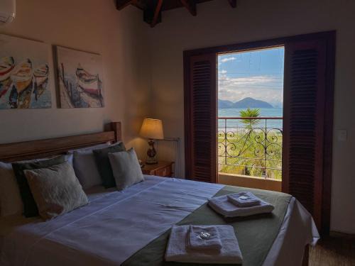 Jardim Itagua House | Discover Casa Melville: Oceanfront Retreat in Ubatuba