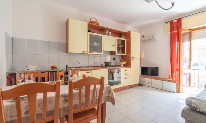 Pivarada Apartment | CASA MERISI: Convenient Flat Near the Beach with Amenities