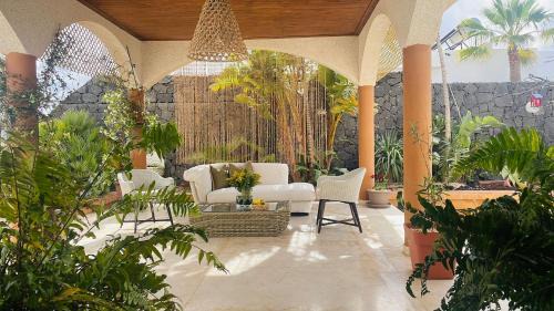 Puerto Calero House | Discover Casa Mia: Oceanfront Getaway with Top Amenities