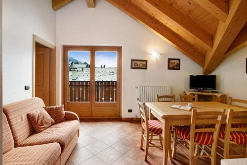 Santa Caterina Valfurva Apartment | Charming Casa Michela: Pet & Child Friendly Getaway