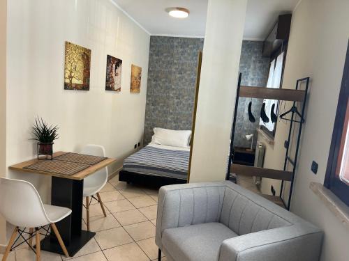 Latina Apartment | Casa Minù