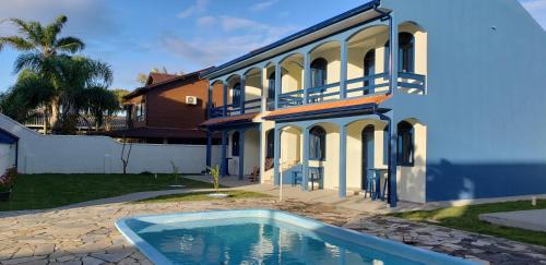 Pinheira Apartment | Explore Casa Miosótis: Pet-Friendly Oceanfront Retreat