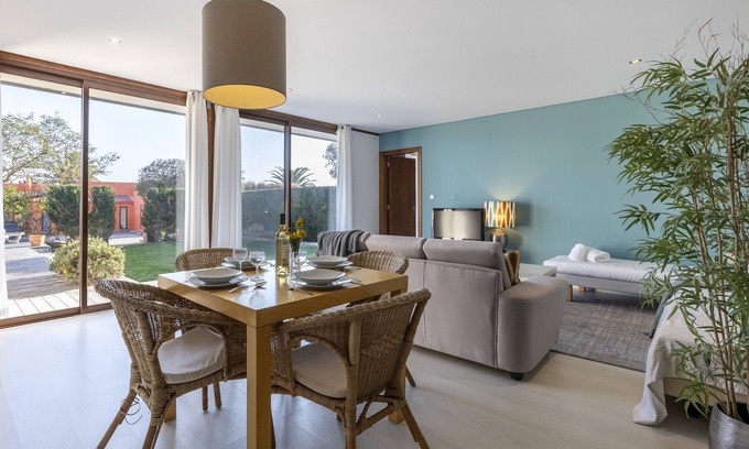 Sagres House | Discover Casa Miró with a Private Pool and Top Guest Ratings