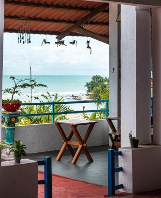 Pipa Hotel | Inviting Casa Mirage Pipa: Oceanfront Oasis for All