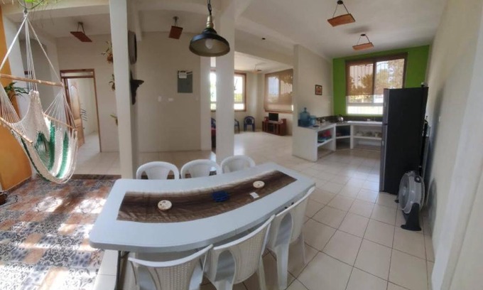Retalhuleu House | Top-Rated Casa Miranda in Retalhuleu: Family-Friendly Stay