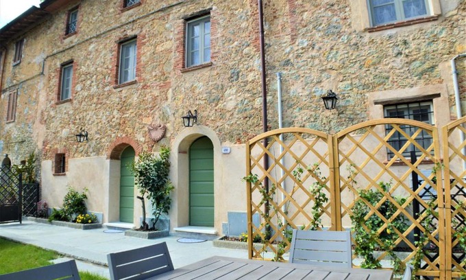 Camaiore House | Experience Casa Mita: Family-Friendly Retreat with Pool