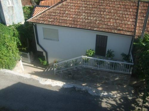 Mosteiro House | Discover Casa Moinhos do Rio: Child-Friendly Retreat
